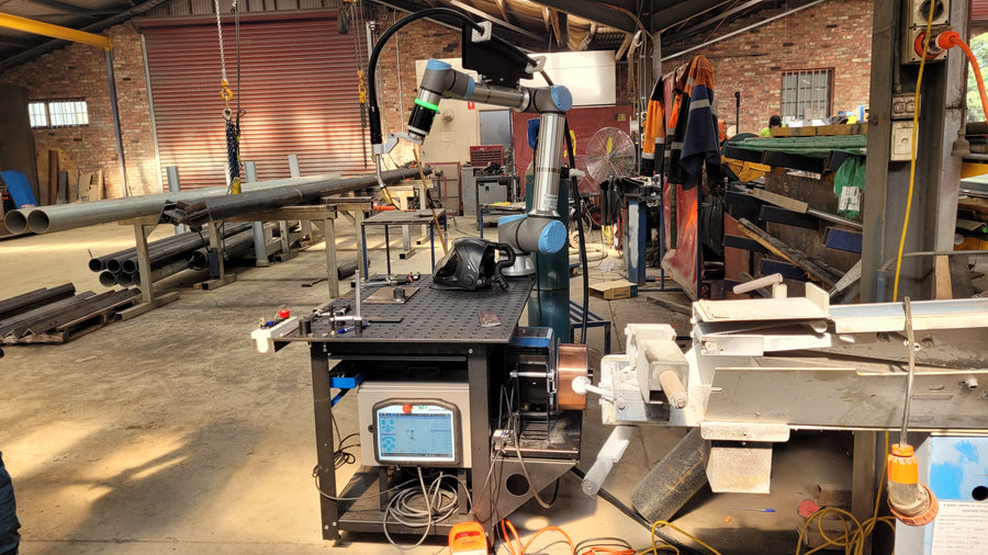 Collaborative Welding Robot (Cobot)